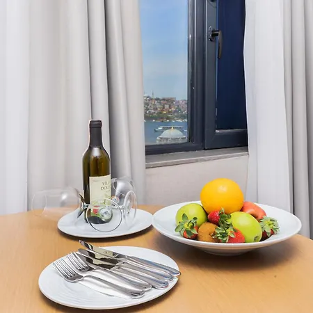 Csk The Halich Port 4*