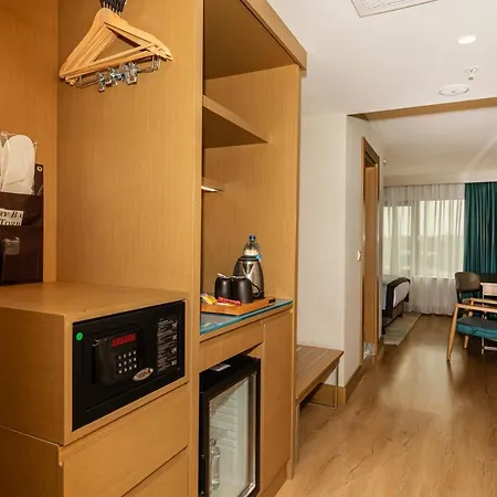 Hotel Csk The Halich Port 4*