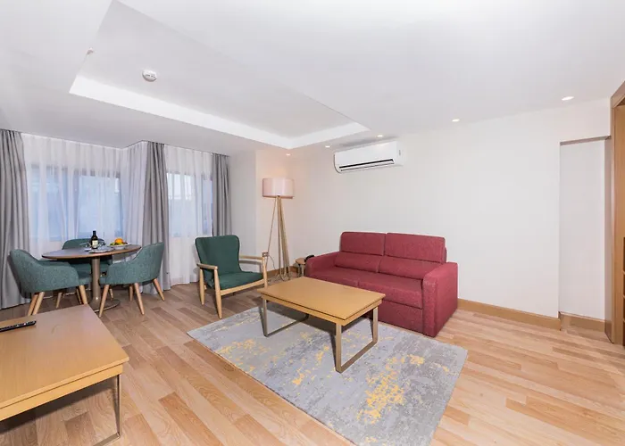 Csk The Halich Port Istanbul