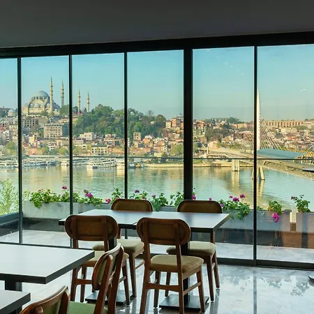 Csk The Halich Port Hotell